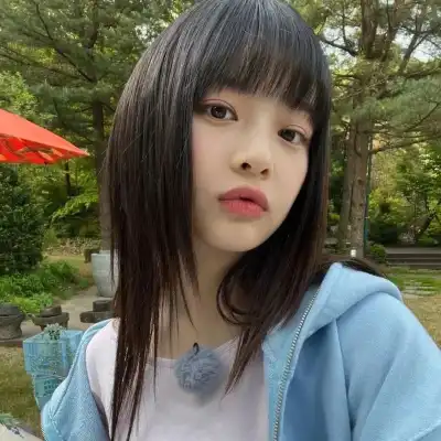 邱湛蓝